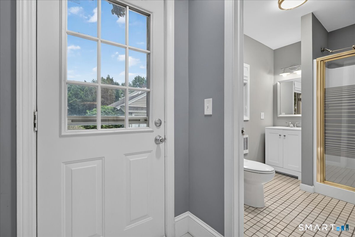 24 Ingram Street Hamden, CT 06517 - Photo 17 of 40