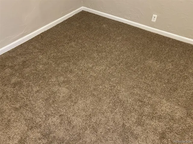 $1,400 | 1476 Boston Street, Aurora, CO 80010