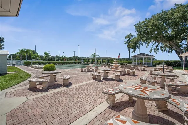 a view of a tennis court