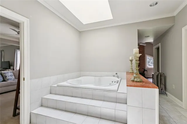 $1,265,000 | 291 Garden Road, River Ridge, LA 70123