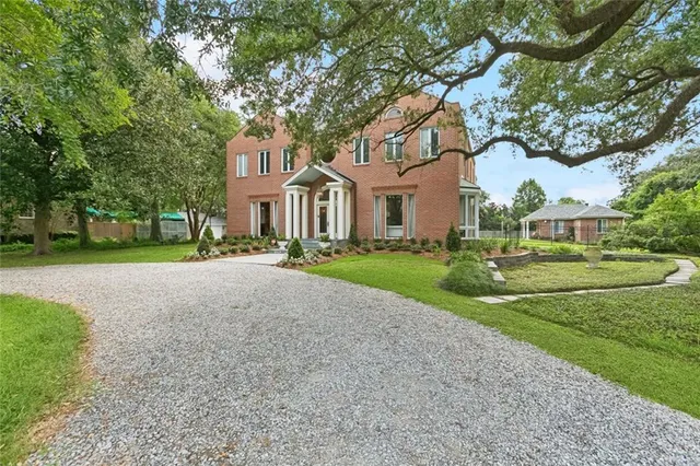$1,265,000 | 291 Garden Road, River Ridge, LA 70123