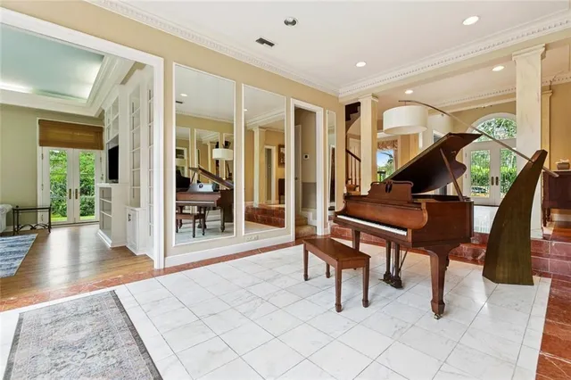 $1,265,000 | 291 Garden Road, River Ridge, LA 70123