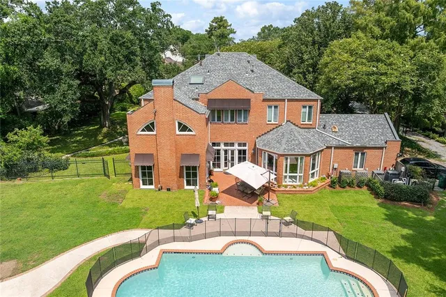 $1,265,000 | 291 Garden Road, River Ridge, LA 70123