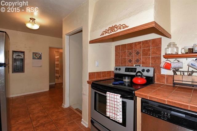 313 West Cheyenne Road Colorado Springs, CO 80906 - Photo 27 of 29