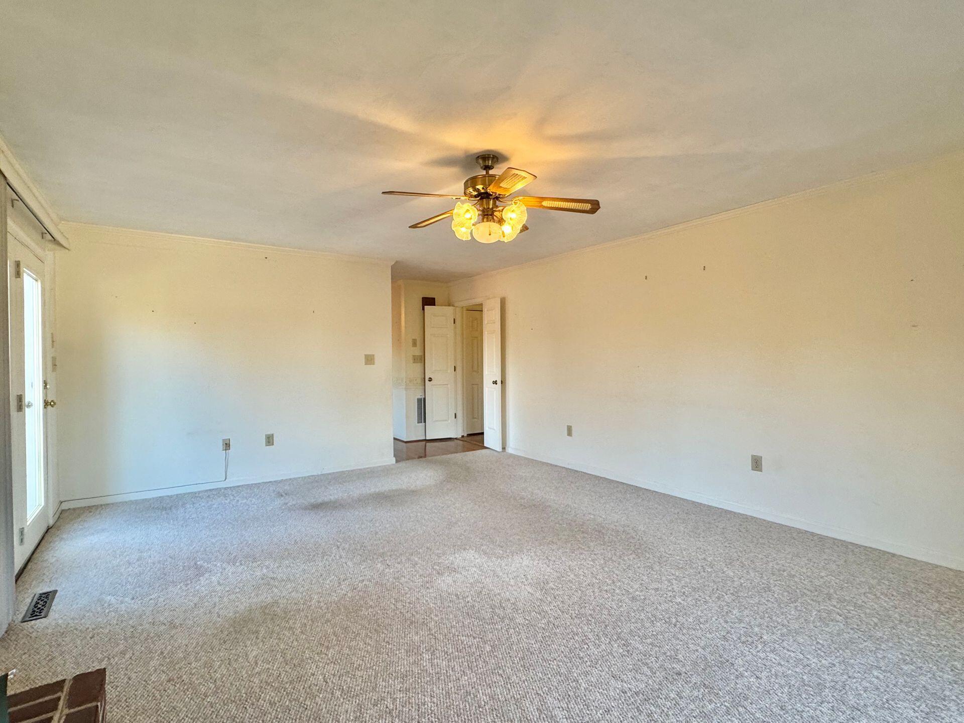 8221 Olde Tavern Road Roanoke, VA 24019 - Photo 12 of 75 12