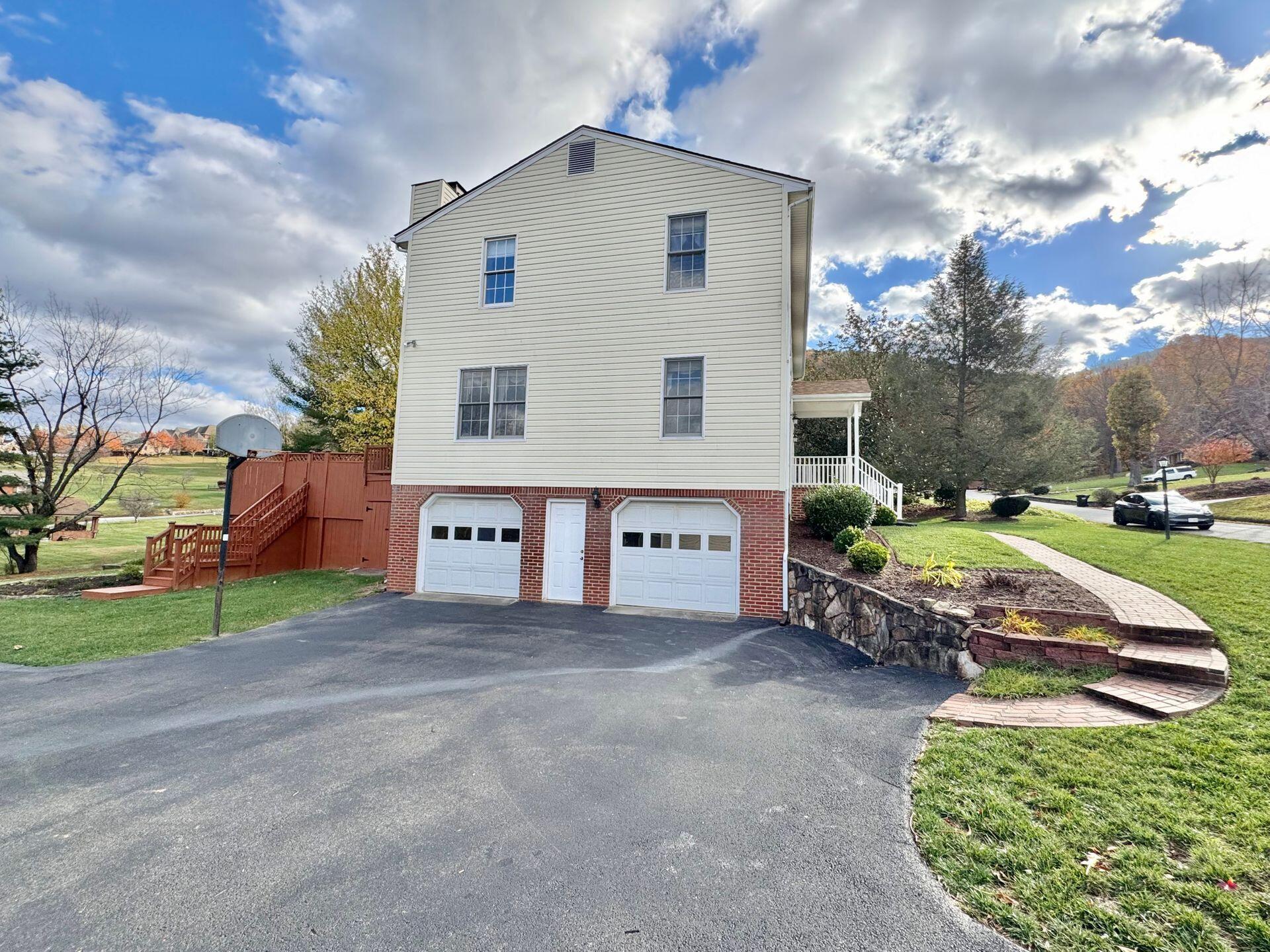 8221 Olde Tavern Road Roanoke, VA 24019 - Photo 72 of 75 72