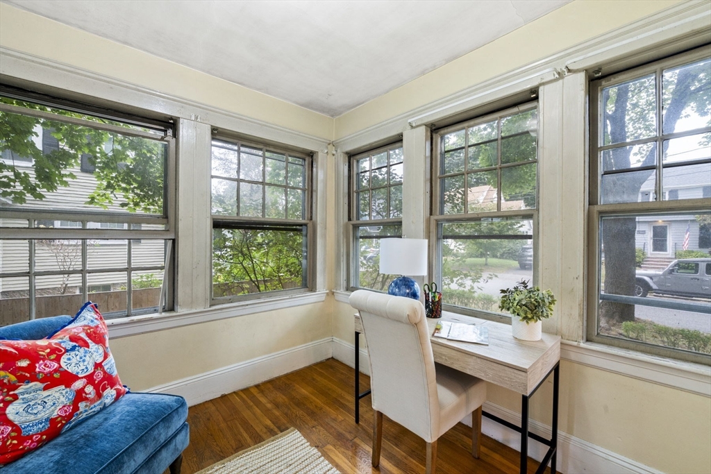 18 Cedar Street Marblehead, MA 01945 - Photo 17 of 36