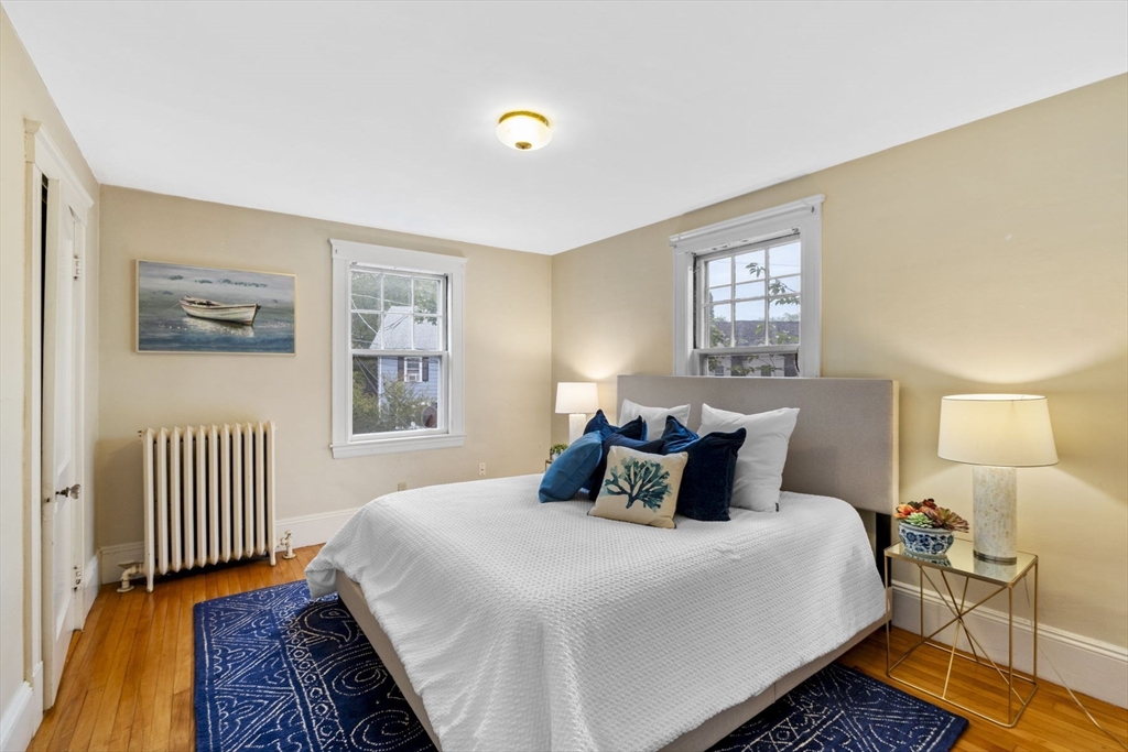 18 Cedar Street Marblehead, MA 01945 - Photo 25 of 36