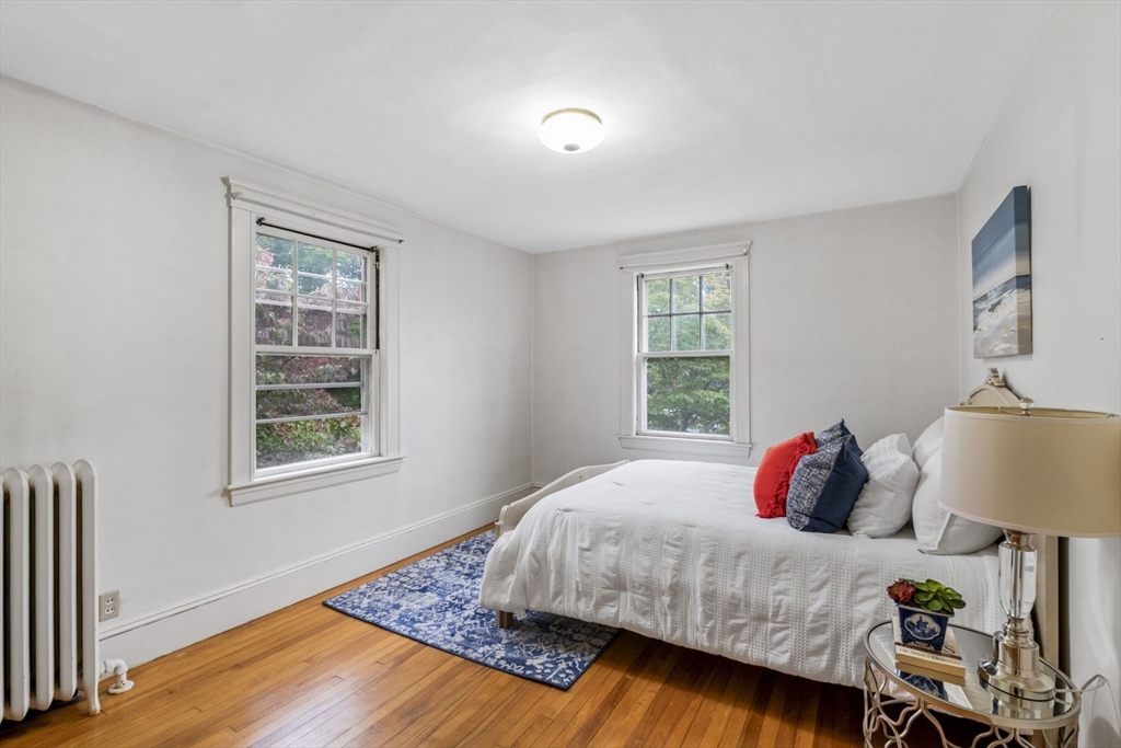 18 Cedar Street Marblehead, MA 01945 - Photo 26 of 36