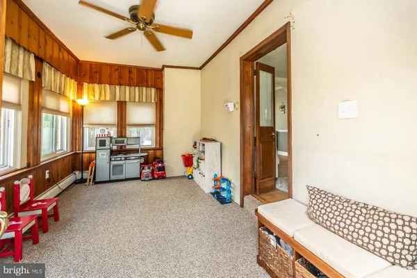$350,000 | 505 Mason Avenue, Drexel Hill, PA 19026