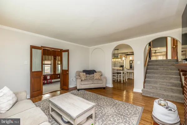 $350,000 | 505 Mason Avenue, Drexel Hill, PA 19026