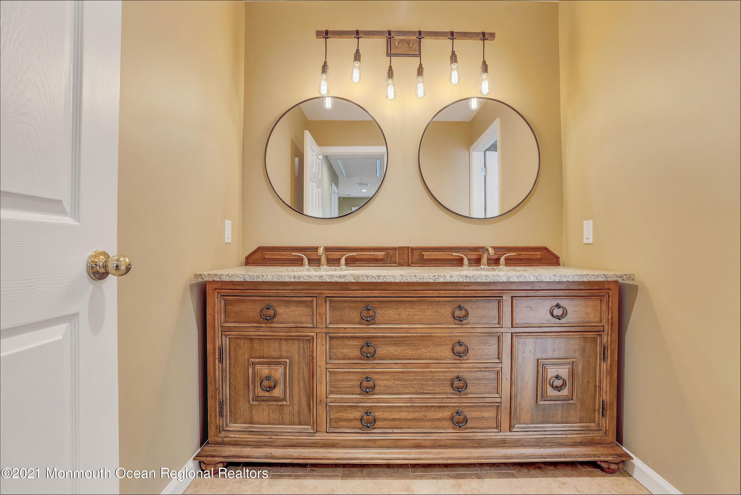 232 Highwood Road Oakhurst, NJ 07755 - Photo 2 of 24 0C3EEE34-D731-4E6F-A48A-03F8CDCA8E4E