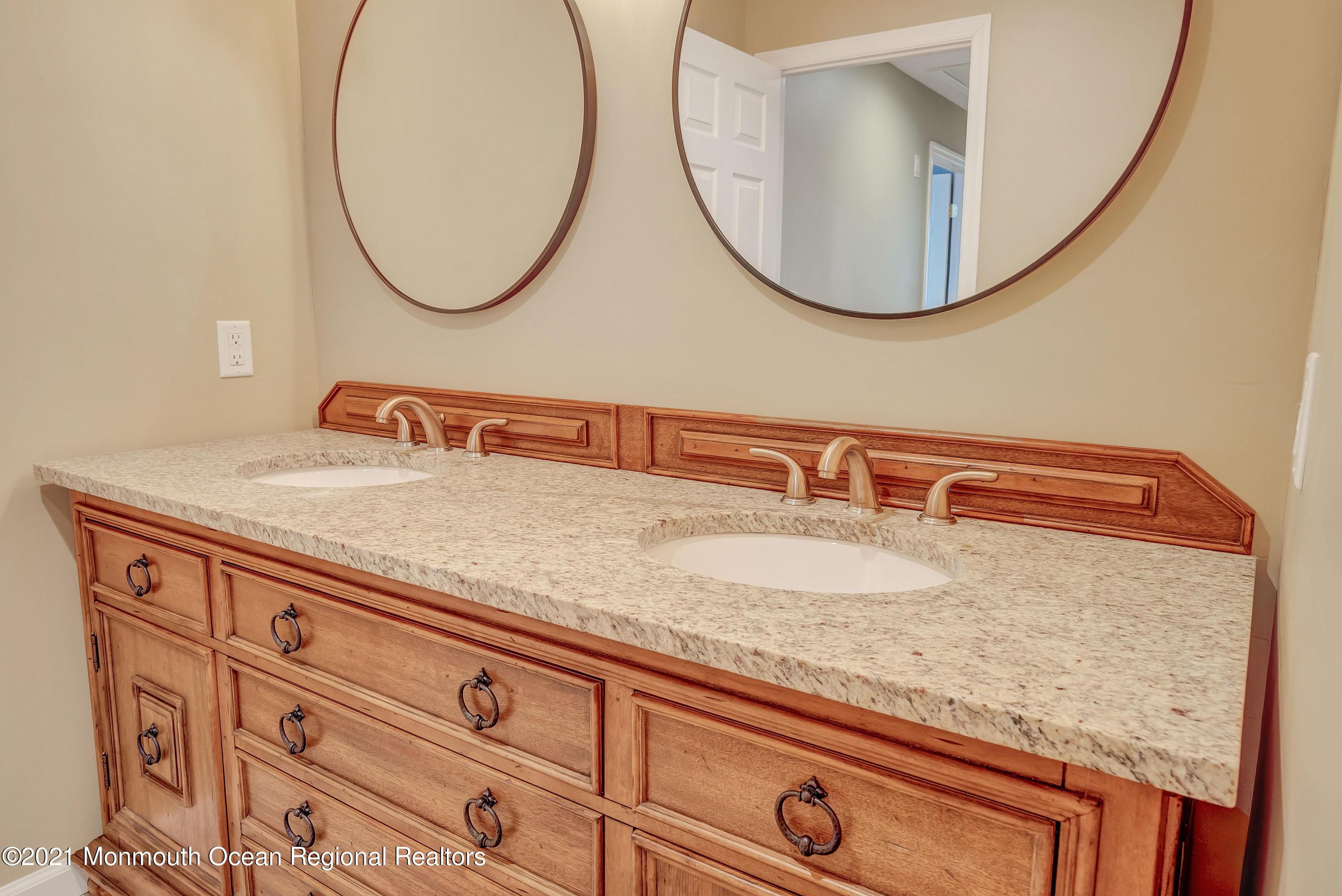 232 Highwood Road Oakhurst, NJ 07755 - Photo 23 of 24 9E59EA30-A28D-410B-ADA5-2C290E68E3C3