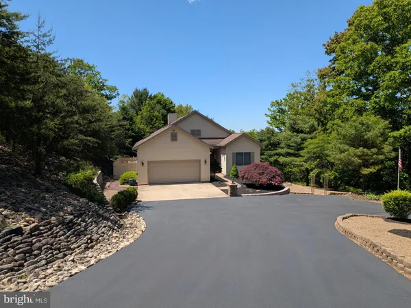 $599,000 | 1135 Checkerberry Lane, Lock Haven, PA 17745