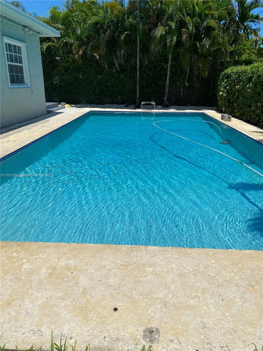 5940 Southwest 47th Street Miami, FL 33155 - Photo 3 of 15 a view of basketball court