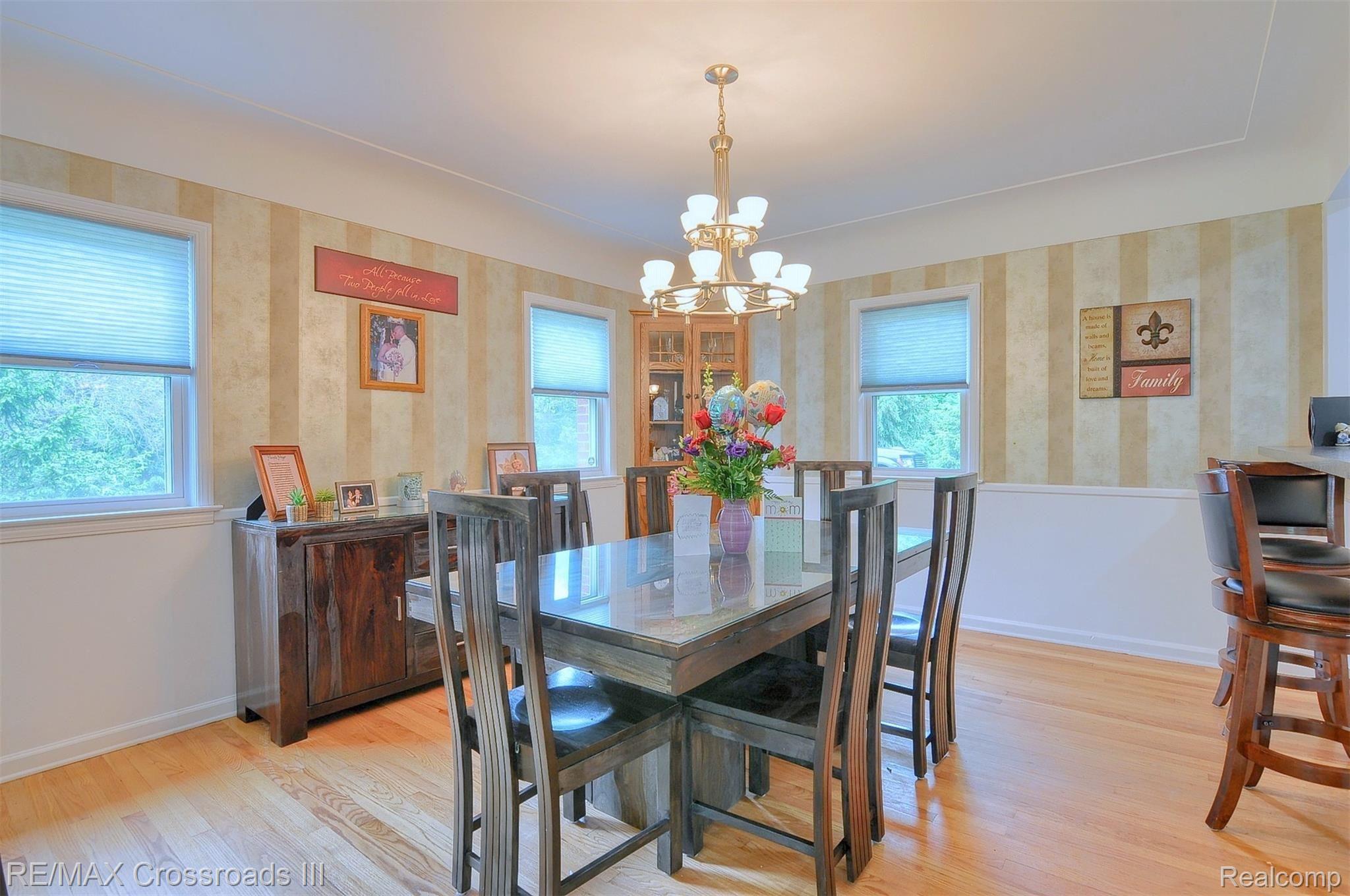 16355 Haggerty Road Belleville, MI 48111 - Photo 11 of 48 10-Dining-Room.jpg