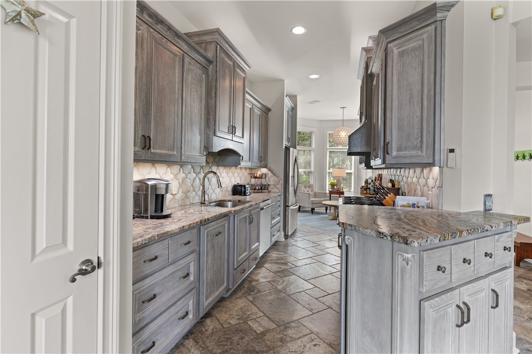 104 Enclave Way West St. Simons Island, GA 31522 - Photo 15 of 49