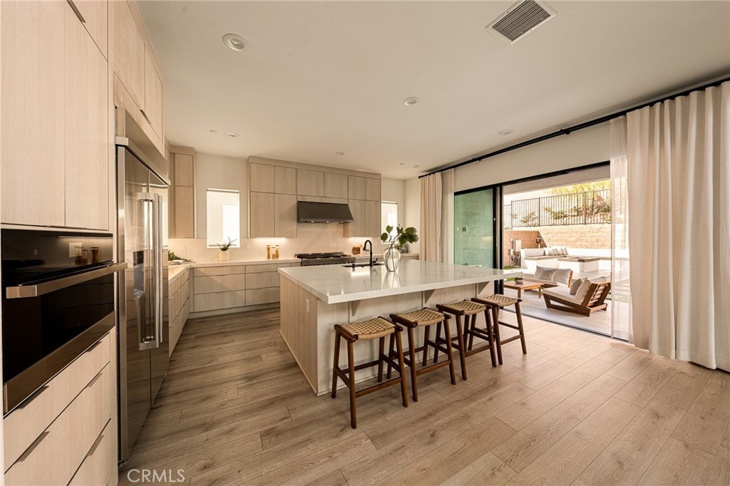 20601 Overlook Court Porter Ranch, CA 91326 - Photo 11 of 36 Gallery Image 11