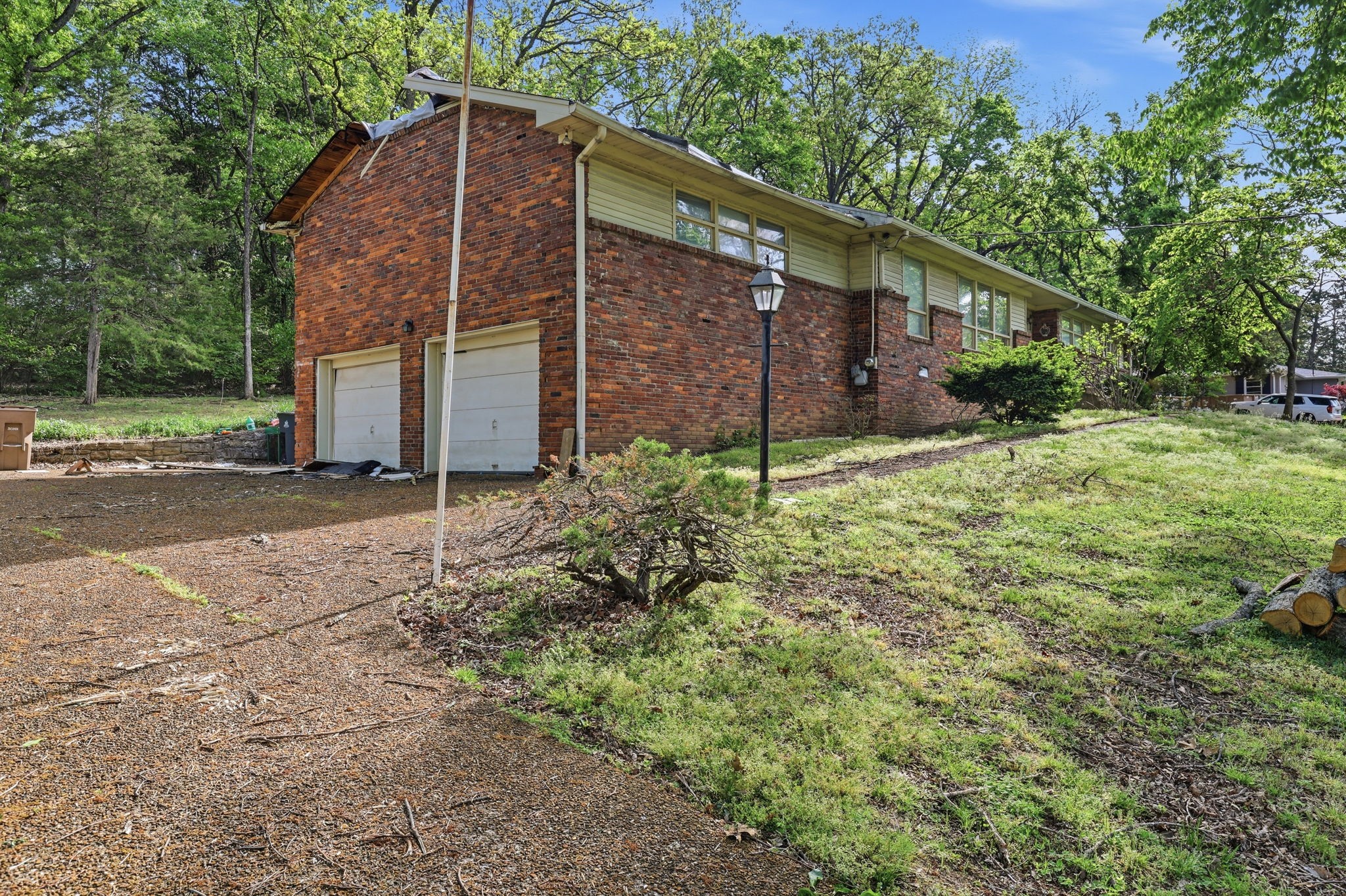 1318 Burton Valley Road Nashville, TN 37215 - Photo 7 of 26