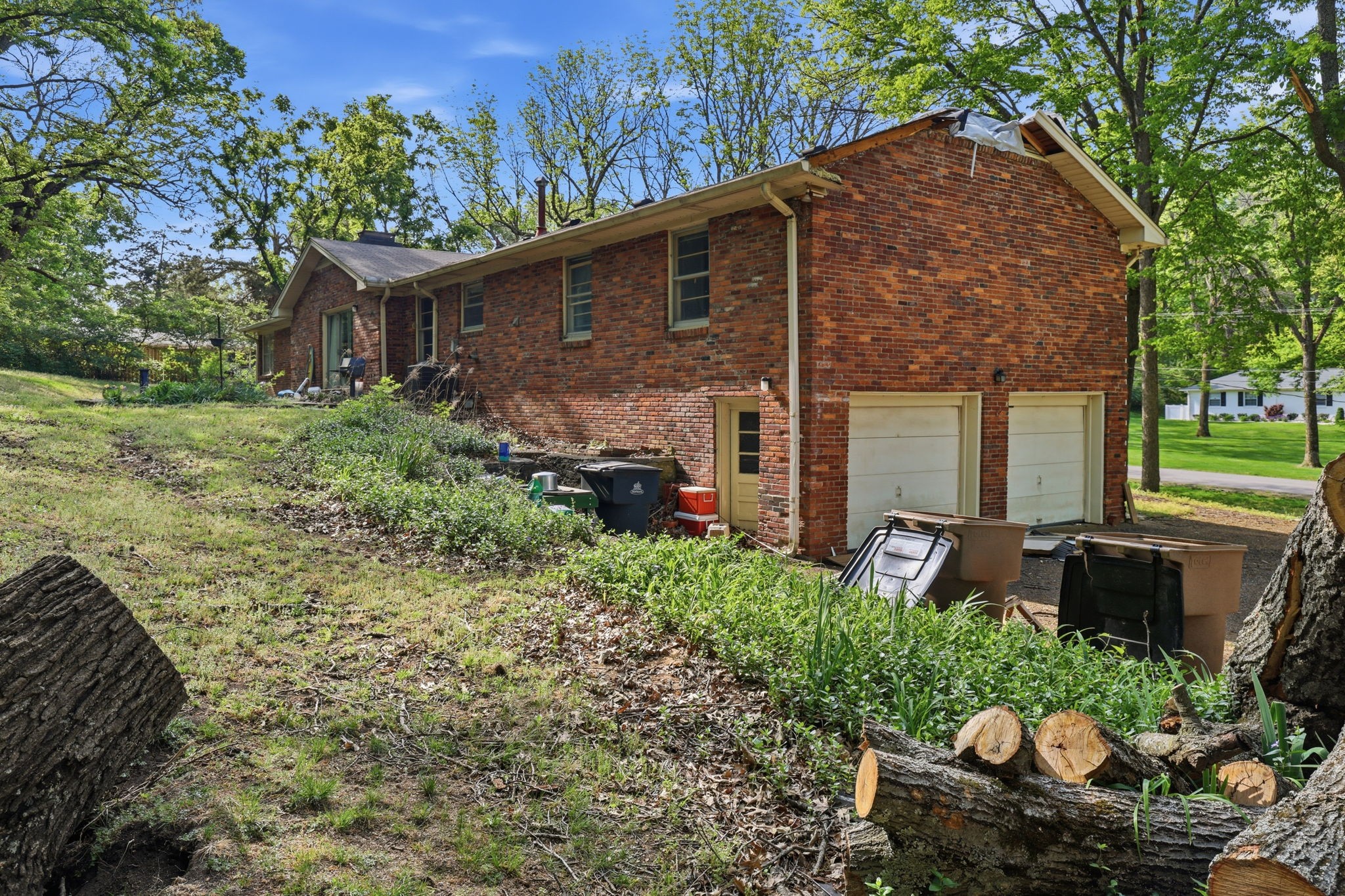 1318 Burton Valley Road Nashville, TN 37215 - Photo 8 of 26