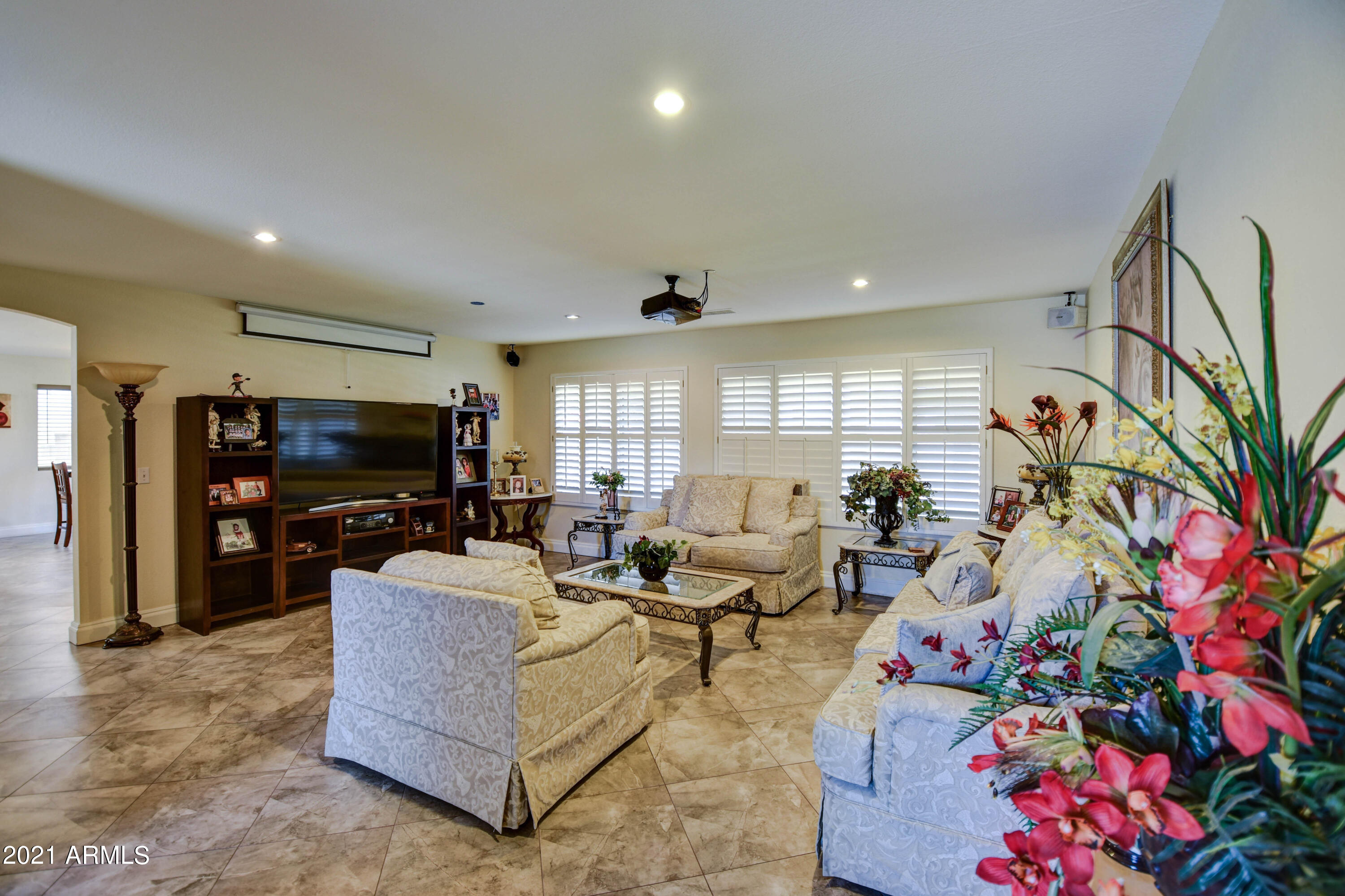 1502 East Darrel Road Phoenix, AZ 85042 - Photo 21 of 40 Living Room 1