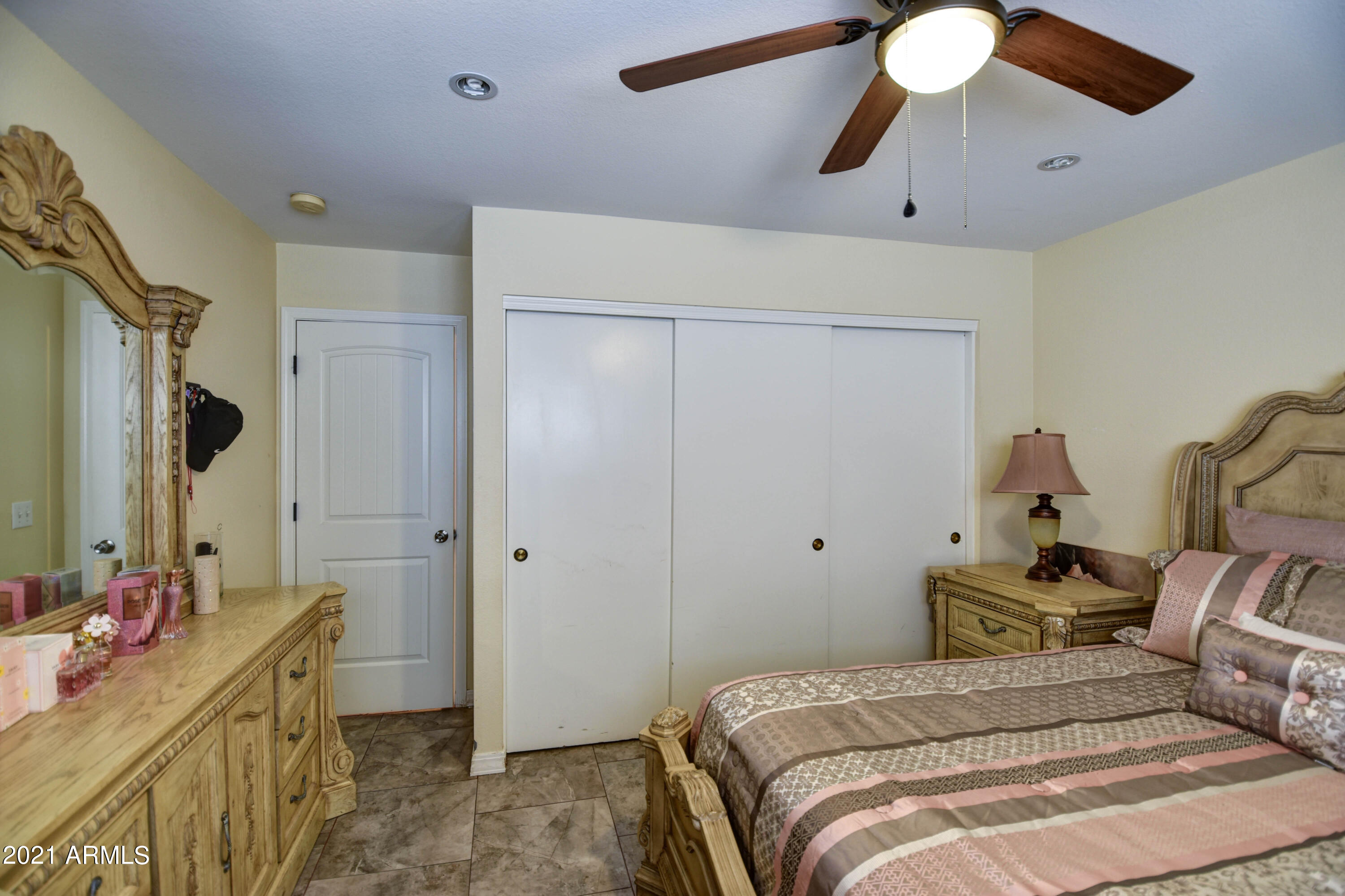 1502 East Darrel Road Phoenix, AZ 85042 - Photo 6 of 40 Bedroom 2-pic 2