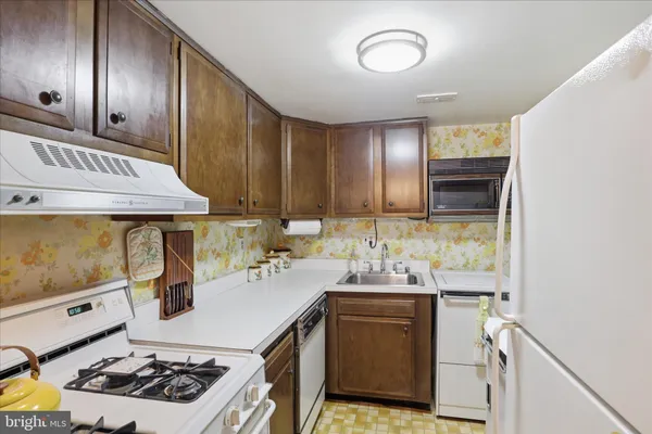$175,000 | 3117 University Boulevard West, Unit 3117, Kensington, MD 20895