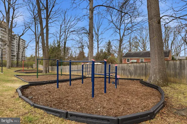$175,000 | 3117 University Boulevard West, Unit 3117, Kensington, MD 20895
