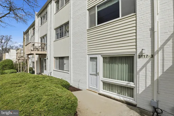 $175,000 | 3117 University Boulevard West, Unit 3117, Kensington, MD 20895