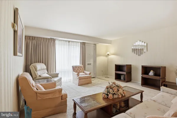 $175,000 | 3117 University Boulevard West, Unit 3117, Kensington, MD 20895