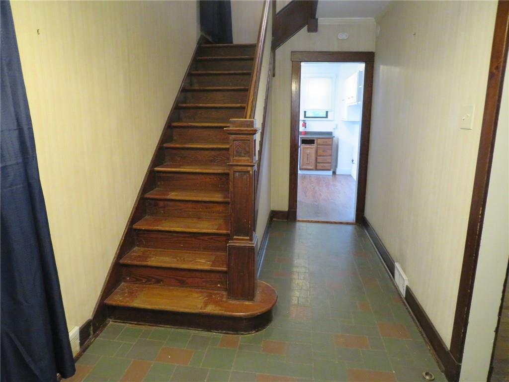 1111 Progress Street McKees Rocks, PA 15136 - Photo 2 of 27 Gallery Image 2