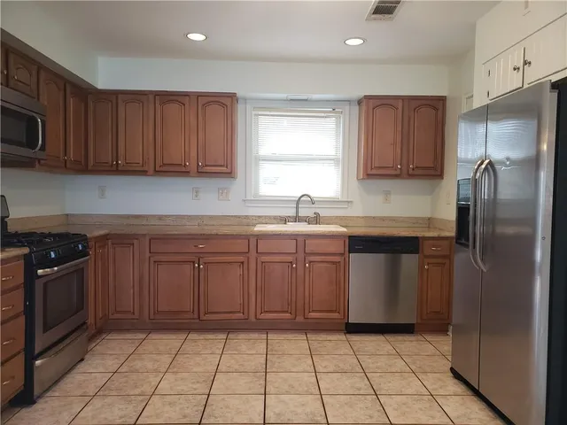 $1,875 | 3418 Delille Street, Chalmette, LA 70043