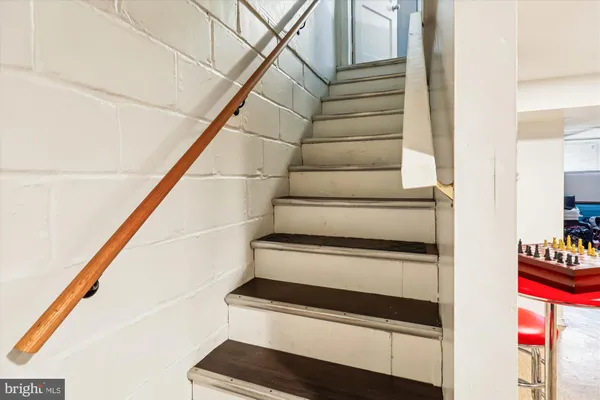 a view of entryway