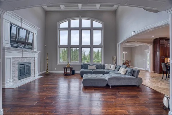 $1,425,000 | 5977 Medinah Drive, Newburgh, IN 47630