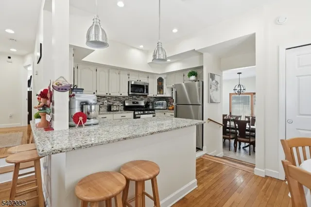 $550,000 | 77 Ethel Street, Woodbridge, NJ 08840