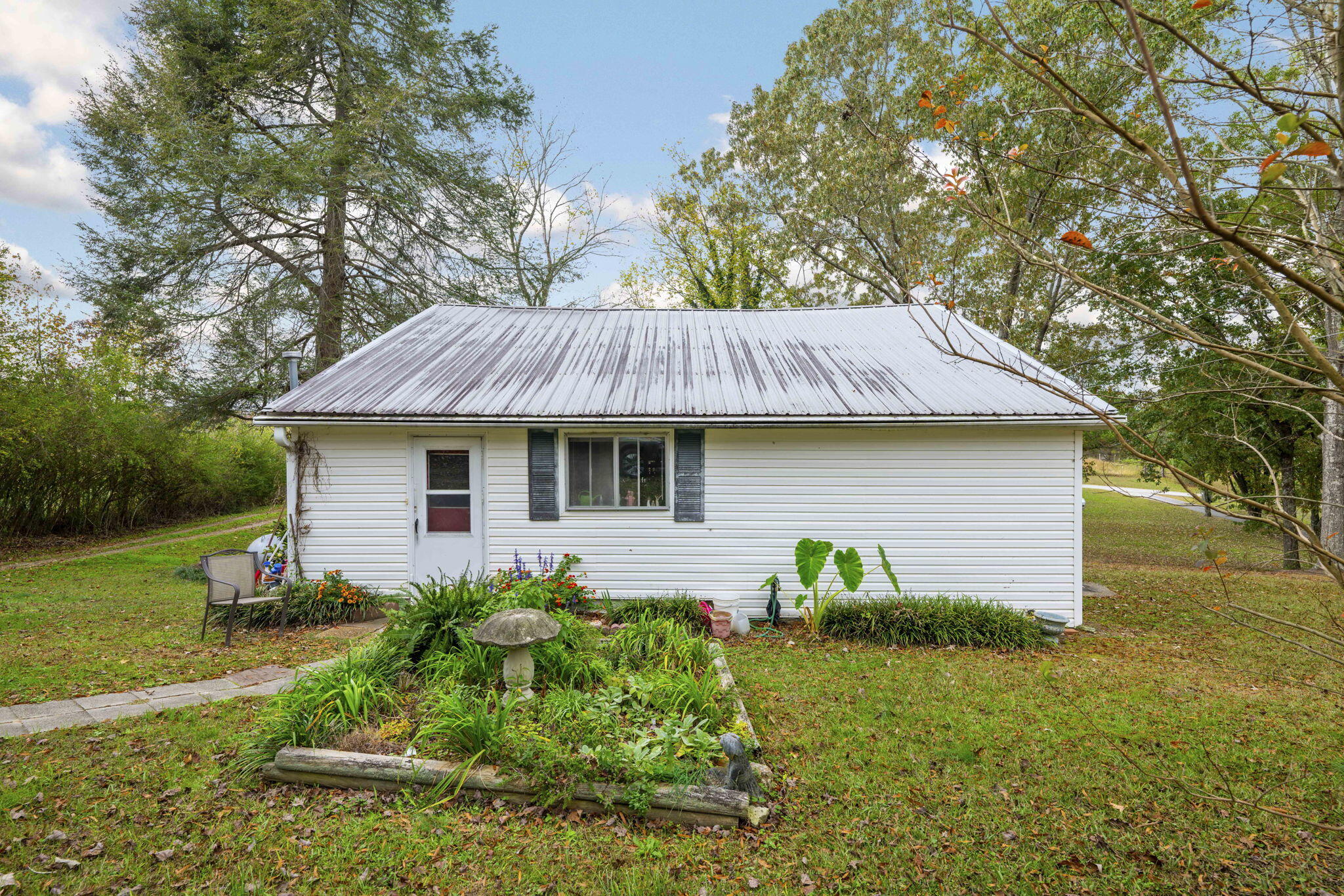 2565 Ringgold Road LaFayette, GA 30728 - Photo 5 of 28 8-web-or-mls-DSC_5341