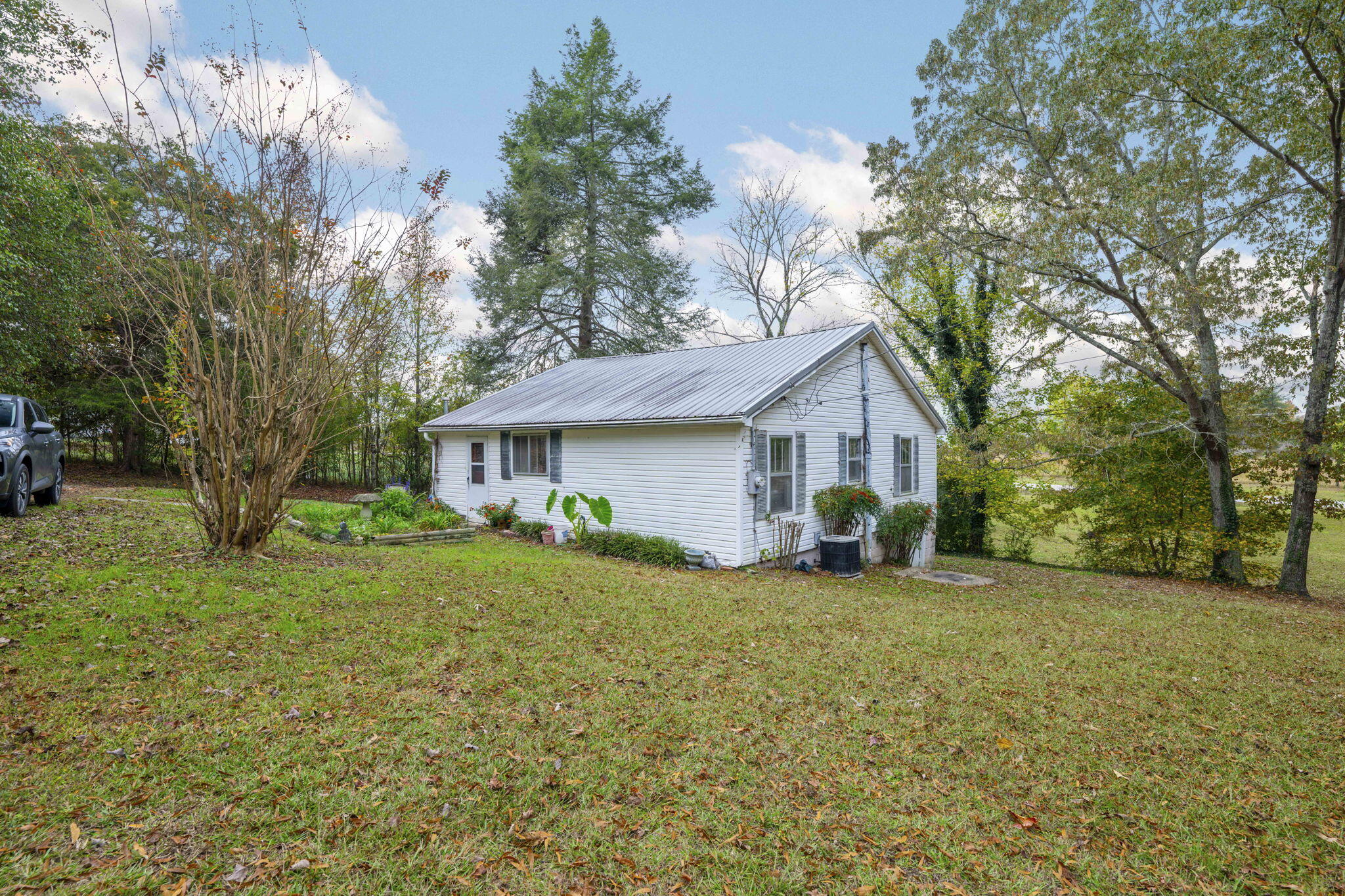 2565 Ringgold Road LaFayette, GA 30728 - Photo 9 of 28 9-web-or-mls-DSC_5342
