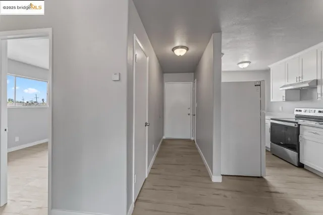 $1,100,000 | 2023 80th Avenue, Oakland, CA 94621