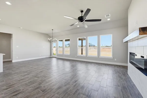 $439,223 | 105 Cattleman Drive, Poolville, TX 76487