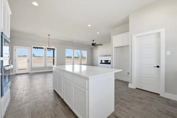 $439,223 | 105 Cattleman Drive, Poolville, TX 76487
