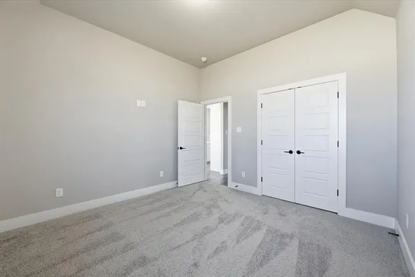 $439,223 | 105 Cattleman Drive, Poolville, TX 76487