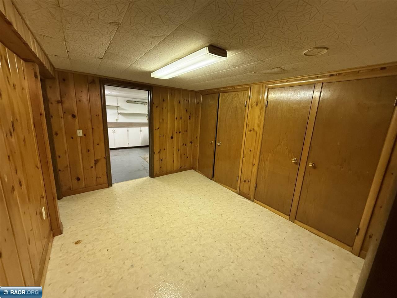 2721 3rd Avenue West Hibbing, MN 55746 - Photo 37 of 50