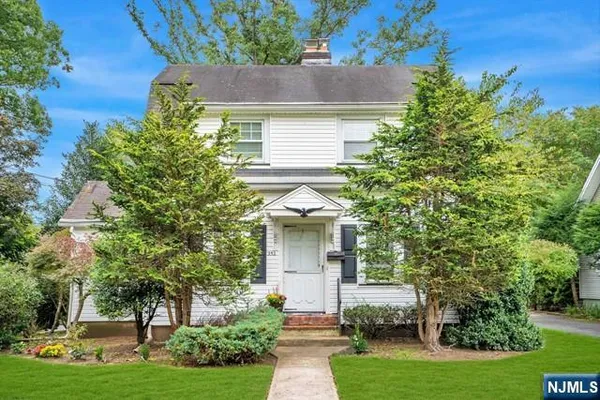 $5,300 | 352 Durie Avenue, Closter, NJ 07624