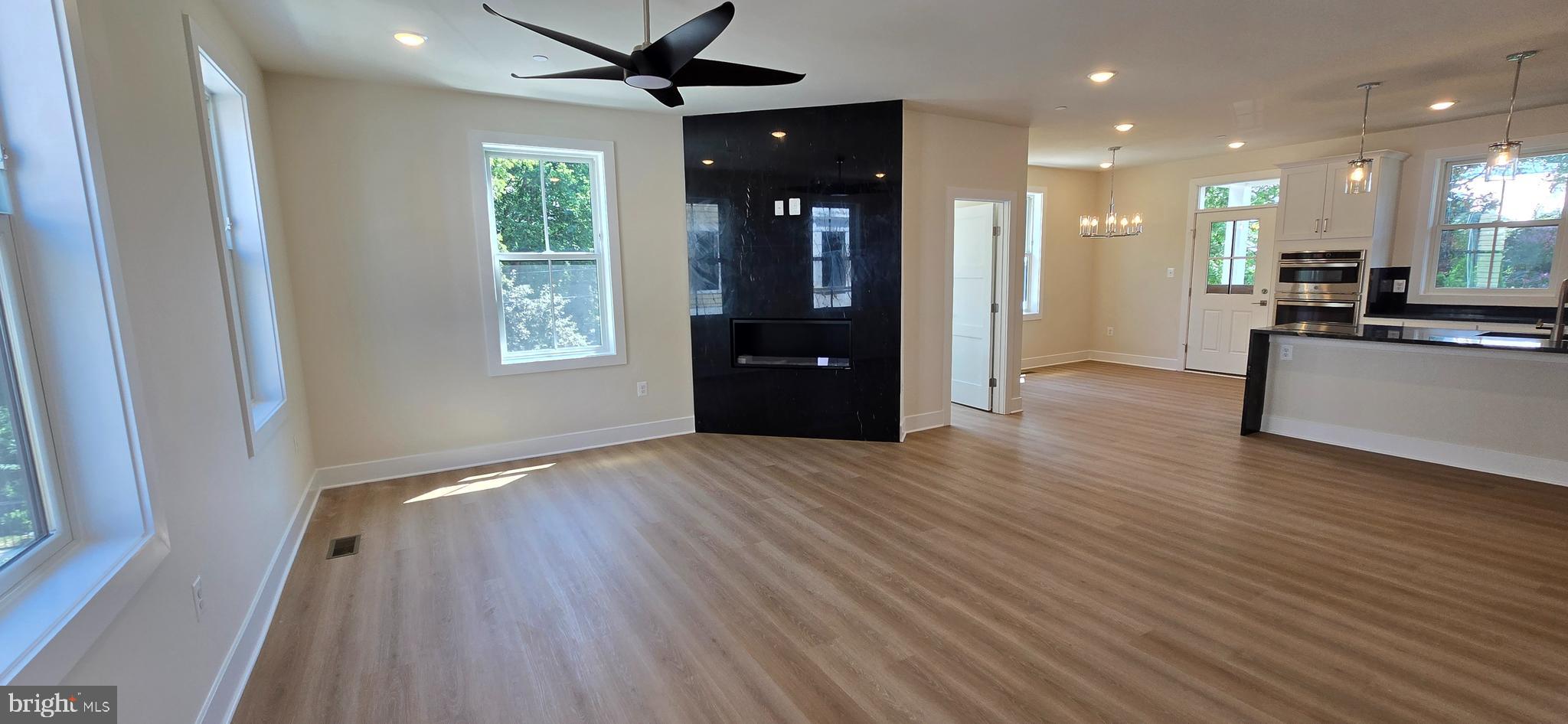 426 Chapel Alley, Unit 8 Frederick, MD 21701 - Photo 19 of 41