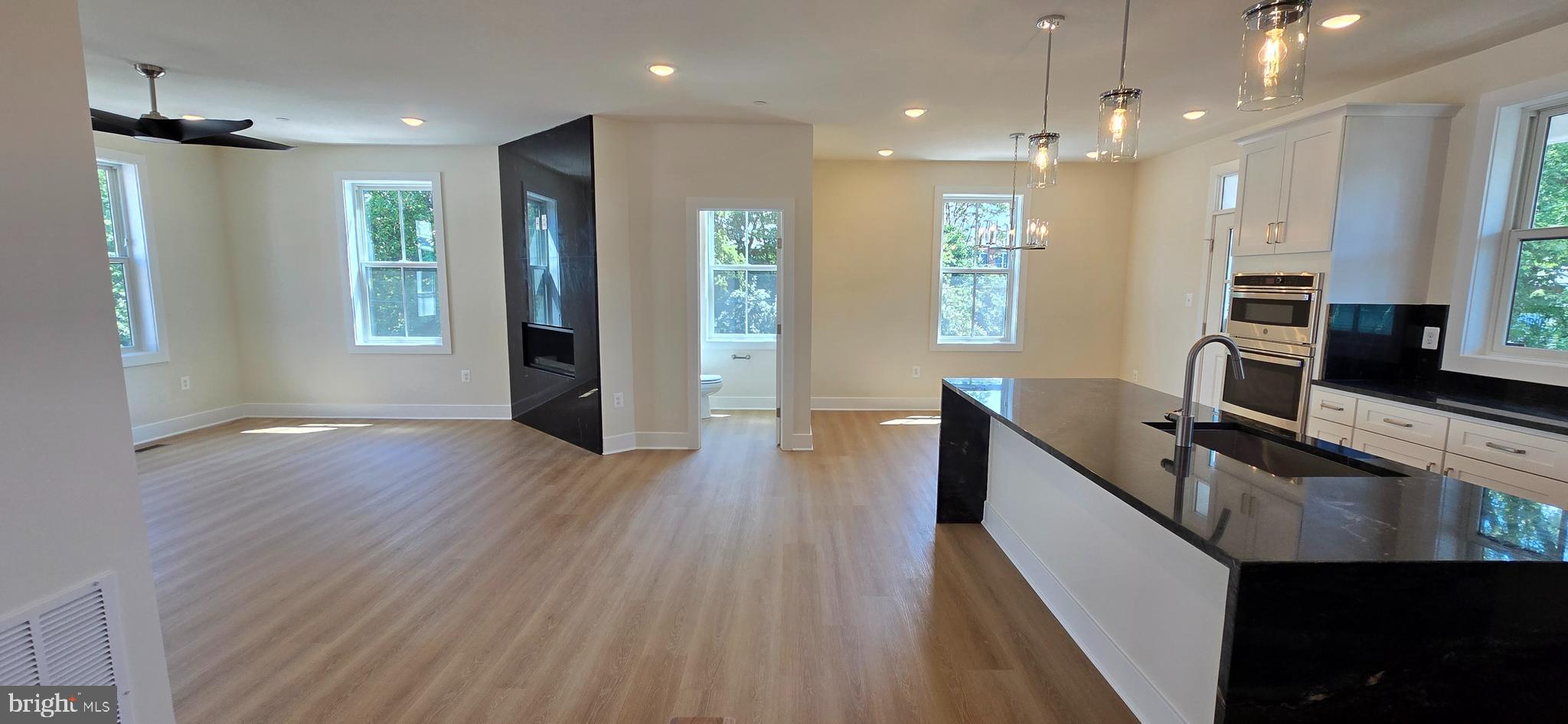 426 Chapel Alley, Unit 8 Frederick, MD 21701 - Photo 8 of 41