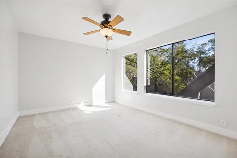 $367,500 | 225 Litchfield Lane, Houston, TX 77024