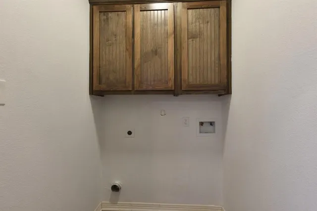 $1,325 | 101 Capps Street, Unit B, Rio Vista, TX 76093