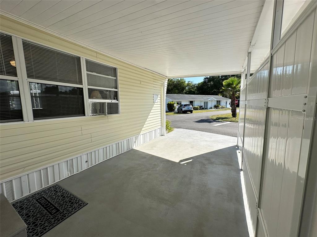 1600 Old Coachman Rd., Unit 816 Clearwater, FL 33765 - Photo 5 of 26 a view of a balcony