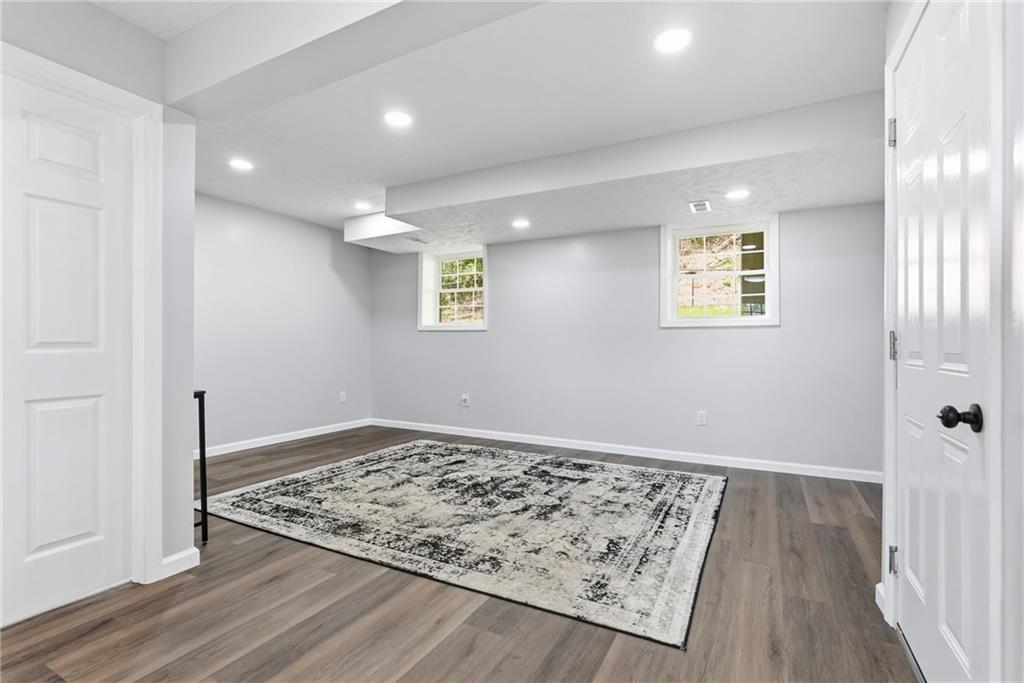 4175 South R 1022 New Brighton, PA 15066 - Photo 23 of 35 Spacious Family Room