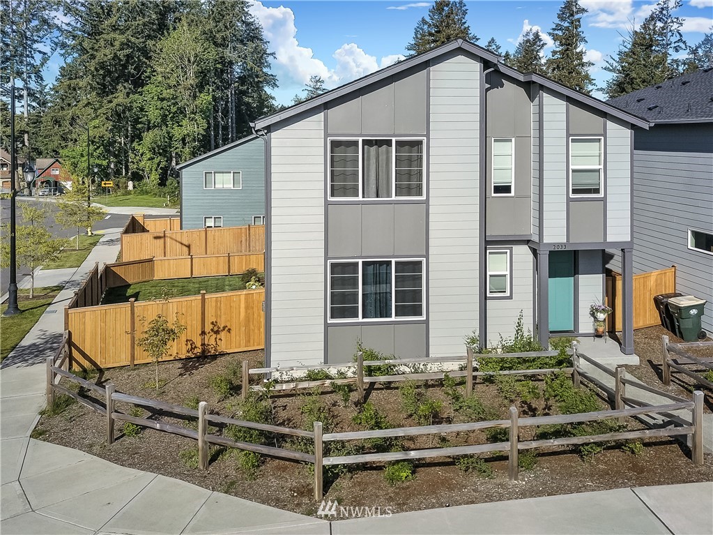2033 Mayes Road Southeast Lacey, WA 98503 - Photo 1 of 14 Gallery Image 1